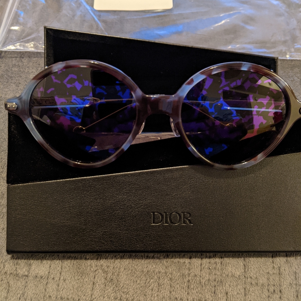 Beautiful Christian Dior sunglasses